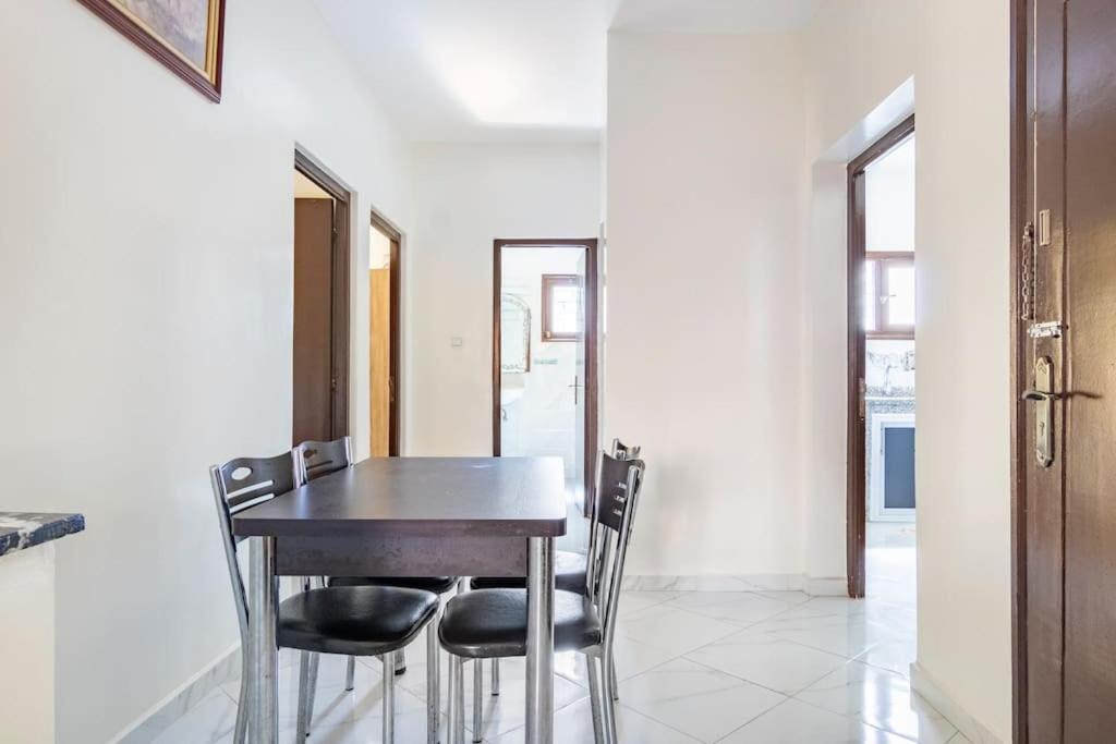 Appartement Chaleureux Et Calme, Parking, Jardin Agadir Exterior foto